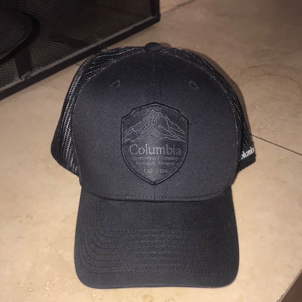Columbia Black Trucker Hat